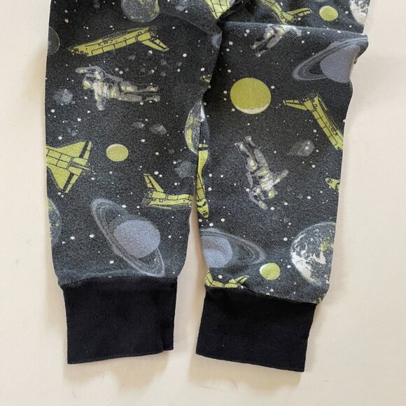 Bundle of Graphic t shirt and long sleeve shirt with sweatpants - Picture 7 of 16